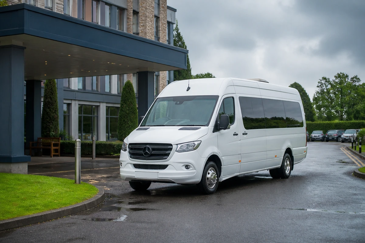 22 Seater Minibus Hire